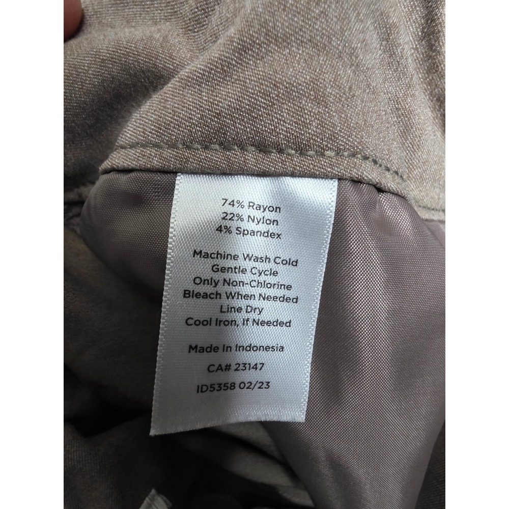 Talbots Petite Women 4P Tan Pull On Straight Leg Stretch Pants Professional - Picture 6 of 8